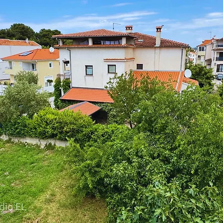 Ali & El - Perfect For Couples Apartment Rovinj