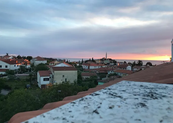 Ali & El - Perfect For Couples *